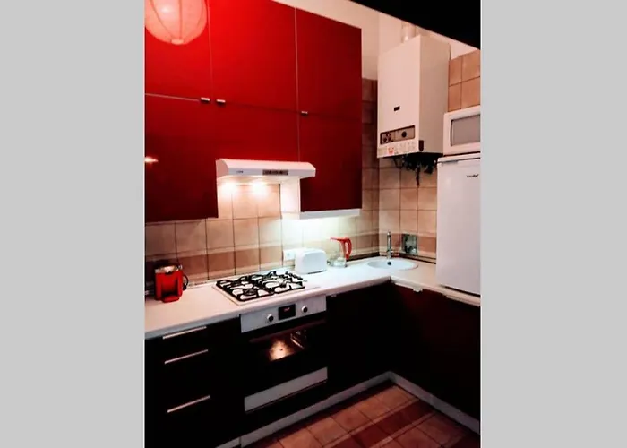 Family With Two Bathrooms Near To Center